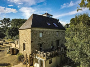 Ancien Moulin rénové à neuf pour 20 personnes sur les rives du Trieux